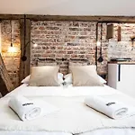 Studio Apartment With An Ac - Dietla 51 Street